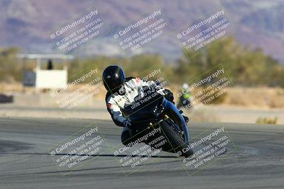 media/Jan-09-2022-SoCal Trackdays (Sun) [[2b1fec8404]]/Turn 14 (10am)/